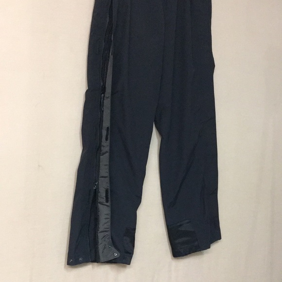 Mountain Equipment Co-op MEC Women’s Gore-Tex Outdoor Pant. Sz L - Picture 3 of 9